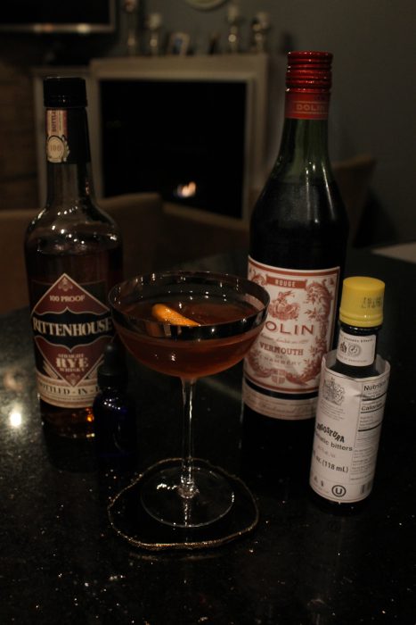 manhattan drink cocktail ingredients rum whiskey bitters (c) Ben Marcus