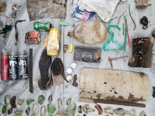 Chicago river trash