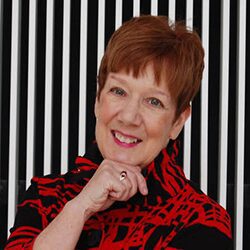 Headshot photo of smiling Marcia Bartusiak